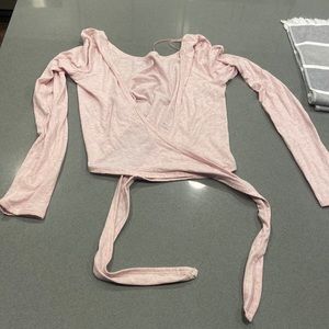 Lululemon light pink top